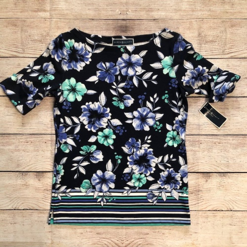 ⭐️⭐️KAREN SCOTT TOP